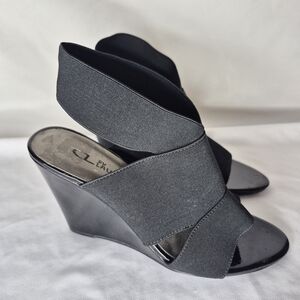 CL By Chinese Laundry 7.5W Black Wedge Sandals open-toe Stretch Straps